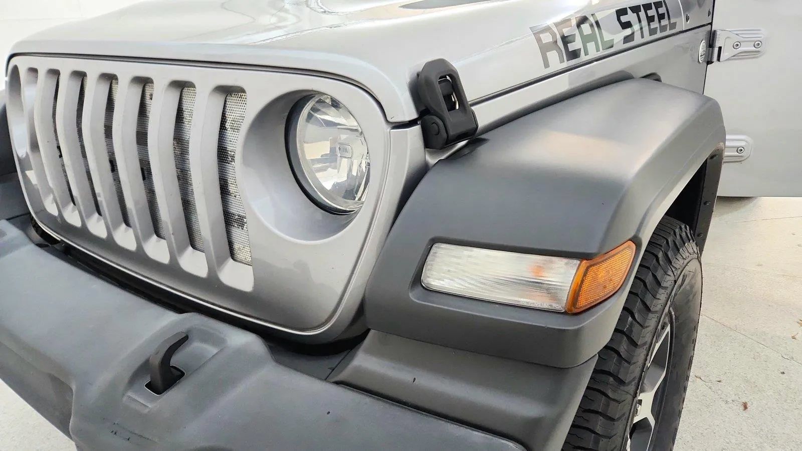 Used 2021 Jeep Wrangler Unlimited Sport AWD/4WD image 31