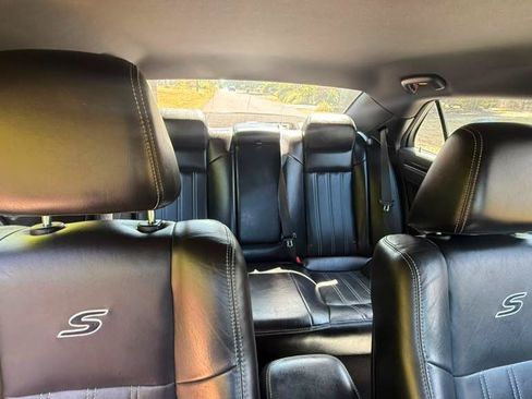 Used 2020 Chrysler 300 S RWD image 15