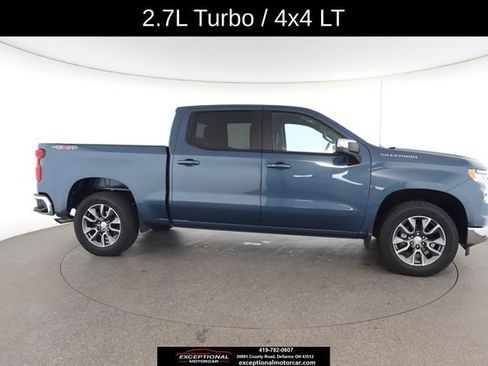 Used 2024 Chevrolet Silverado 1500 LT AWD/4WD image 24