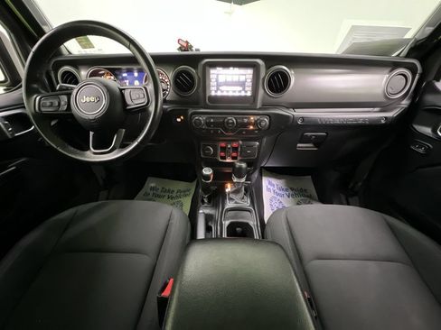 Used 2022 Jeep Wrangler Unlimited Sport AWD/4WD image 17
