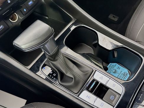 Used 2022 Hyundai Santa Cruz SEL Premium w/ Cargo Package image 19