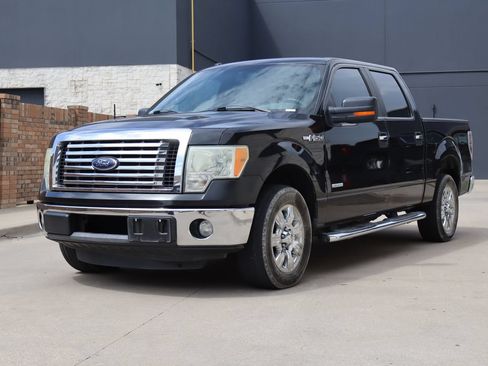 Used 2012 Ford F150 XLT w/ XLT Chrome Pkg RWD image 2