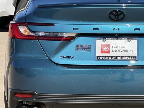 Certified 2025 Toyota Camry SE w/ Convenience Package image 5