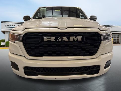 Used 2025 RAM 1500 Big Horn AWD/4WD image 8