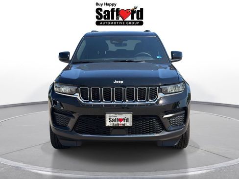 New 2026 Jeep Grand Cherokee Laredo AWD/4WD image 16