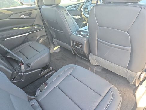 New 2026 Chevrolet Traverse LT w/ Sun and Wheel Package image 11