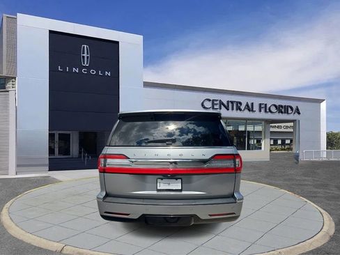 Certified 2021 Lincoln Navigator Reserve w/ Luxury Package AWD/4WD image 5
