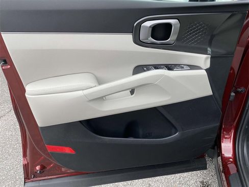 New 2025 Kia Sorento EX w/ Panoramic Sunroof Package image 12