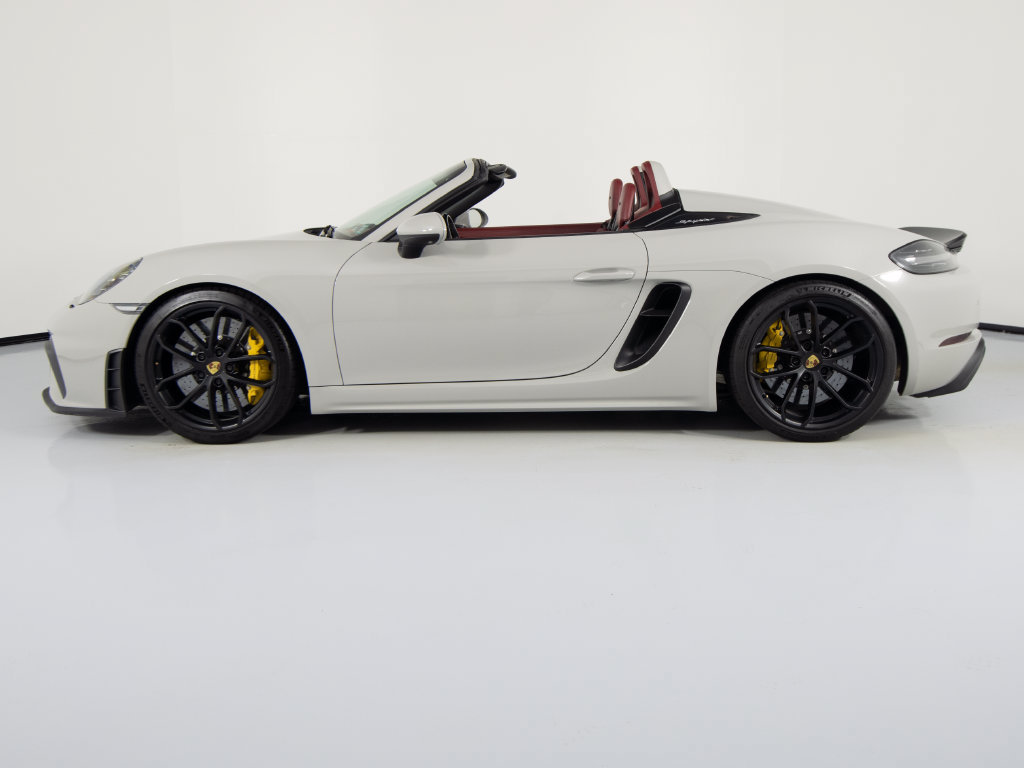Certified 2021 Porsche 718 Boxster Spyder RWD image 2