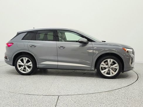 Used 2023 Audi Q4 e-tron Premium Plus w/ Premium Plus image 4