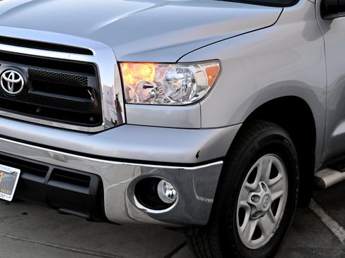 Used 2012 Toyota Tundra 2WD Double Cab image 21