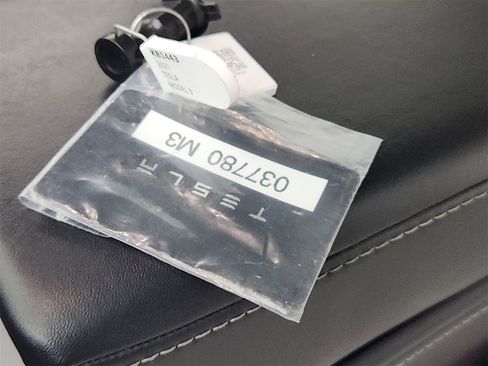 Used 2021 Tesla Model 3 Performance image 19