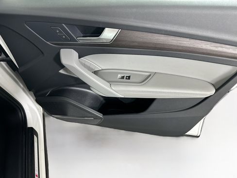 Used 2024 Audi Q5 2.0T Premium Plus image 32