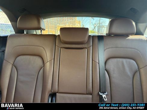 Used 2015 Audi Q5 2.0T Premium Plus w/ Technology Package AWD/4WD image 22
