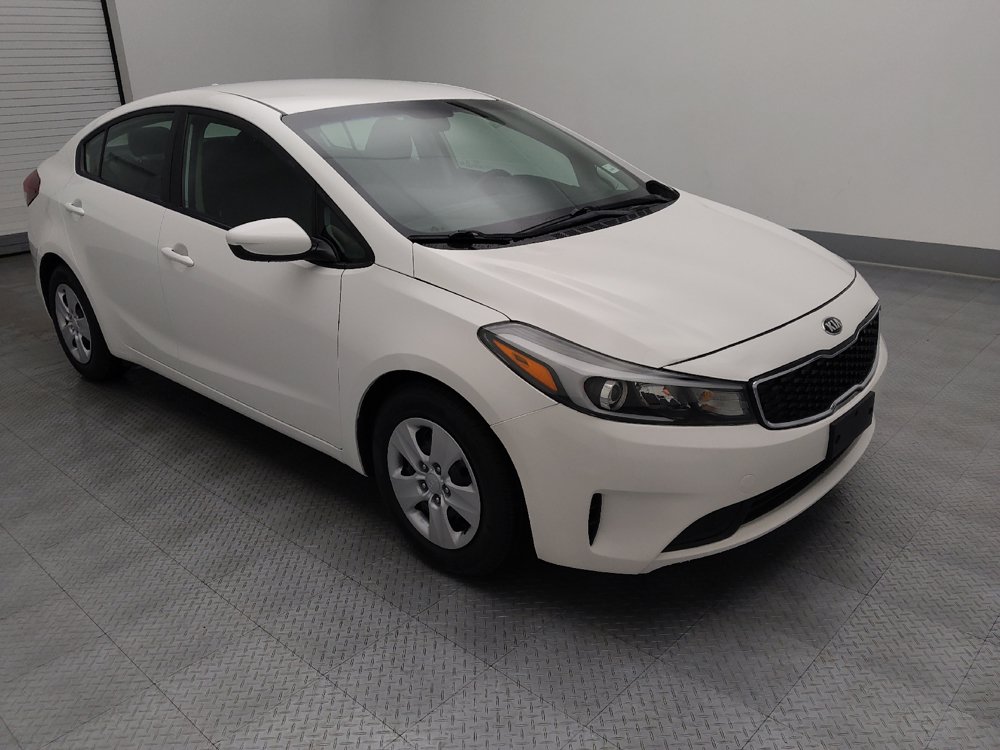 Used 2018 Kia Forte LX FWD image 13