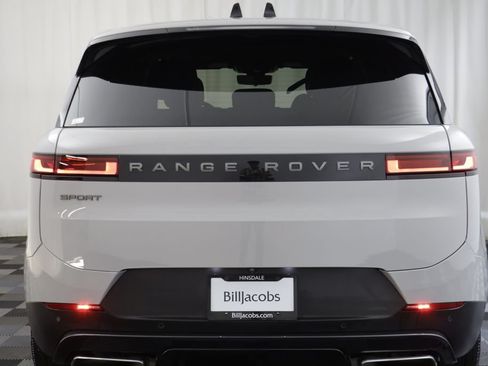 Certified 2026 Land Rover Range Rover Sport SE AWD/4WD image 16
