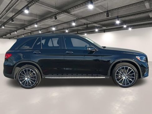 Used 2018 Mercedes-Benz GLC 300 4MATIC image 17