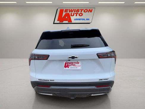 New 2026 Chevrolet Equinox ACTIV image 4