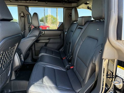 New 2025 Ford Bronco Badlands image 46