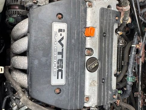 Used 2004 Honda Element EX image 33