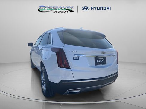 Used 2023 Cadillac XT5 Premium Luxury image 5
