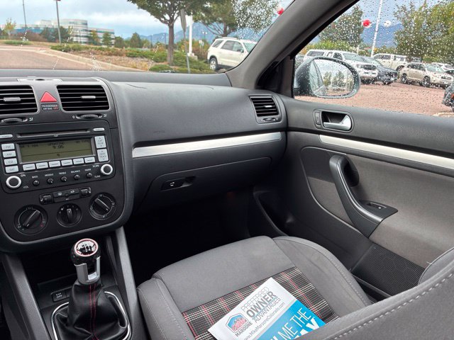 Used 2008 Volkswagen Jetta GLI FWD image 25