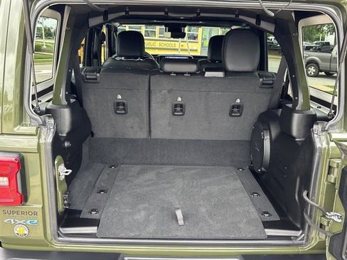 Used 2024 Jeep Wrangler Unlimited Rubicon 4xe AWD/4WD image 8