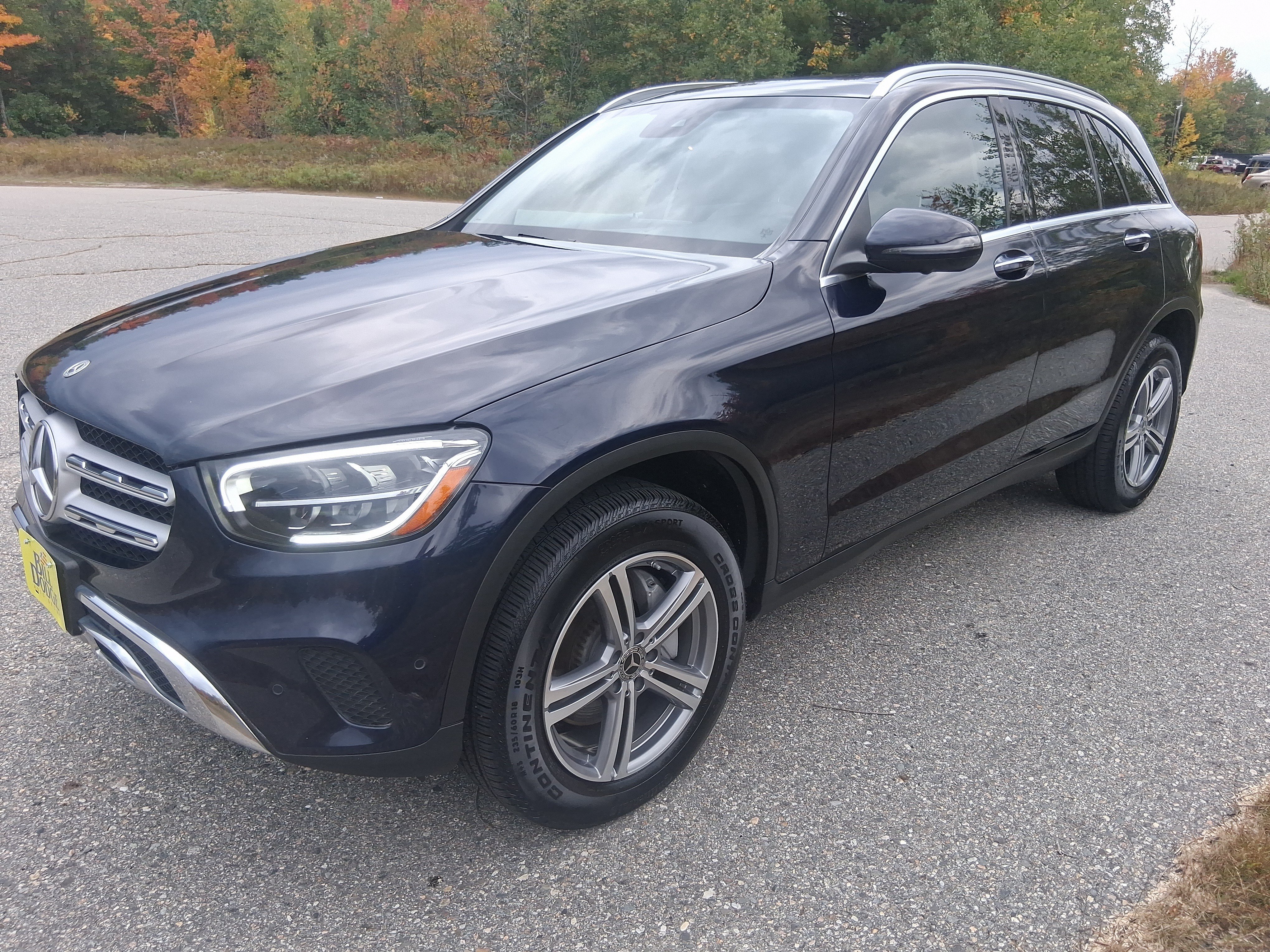 Used 2022 Mercedes-Benz GLC 300 4MATIC image 1