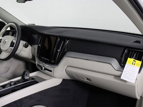 New 2025 Volvo XC60 T8 Plus w/ Protection Package Premier image 9