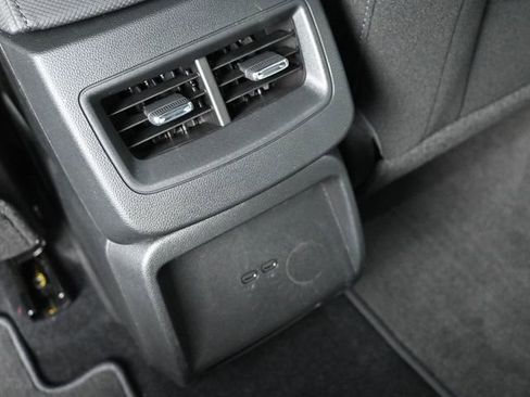 New 2026 Chevrolet Equinox EV LT w/ Midnight Package FWD image 25