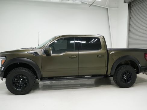 Used 2025 Ford F150 Raptor image 6