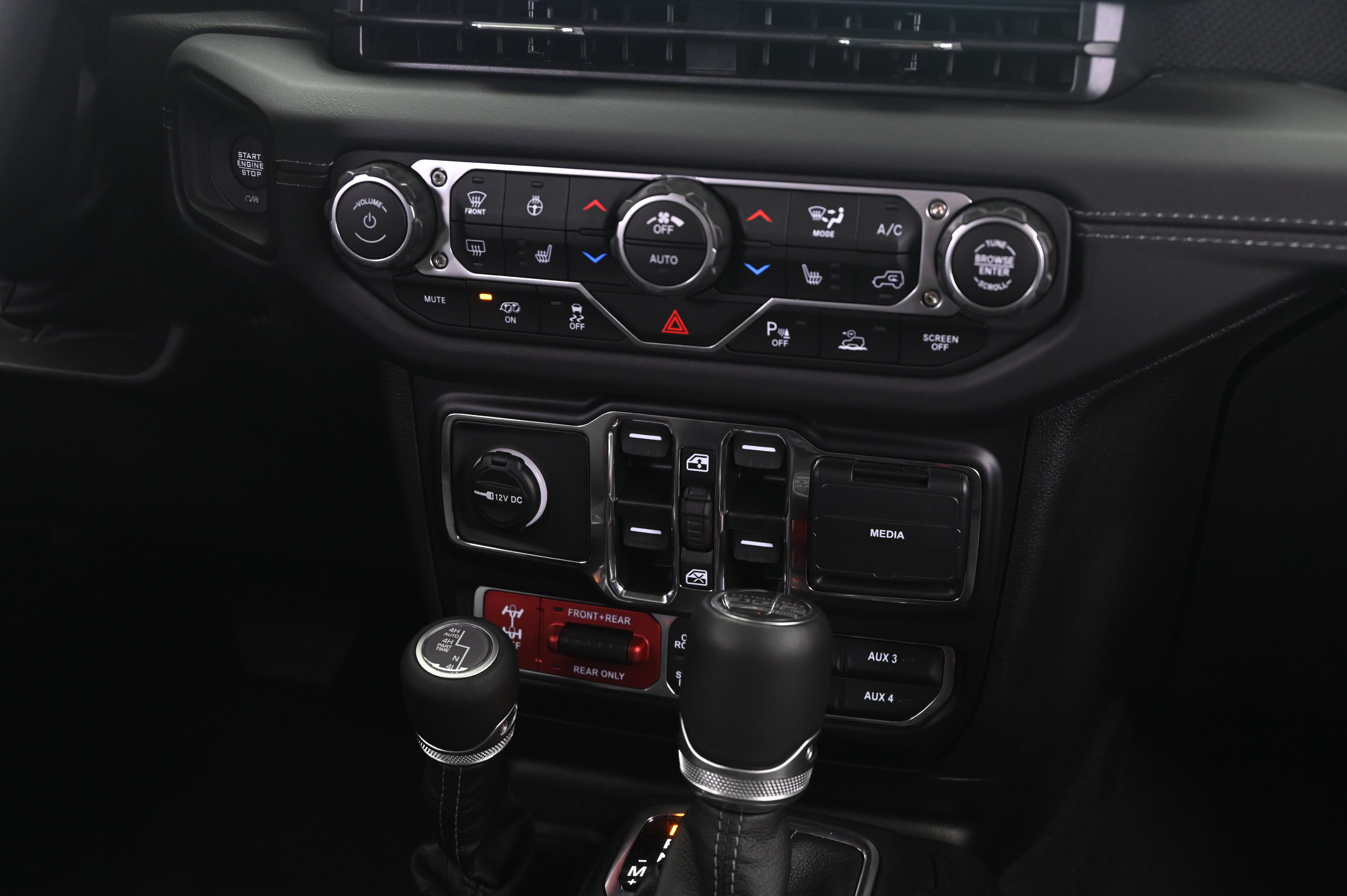 Used 2025 Jeep Wrangler Unlimited Rubicon 392 AWD/4WD image 35