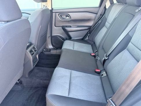 Certified 2024 Nissan Rogue SV FWD image 16