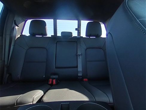 New 2026 GMC Canyon Elevation w/ Convenience Package image 28