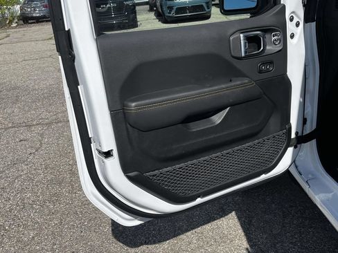 New 2026 Jeep Gladiator Sport AWD/4WD image 12