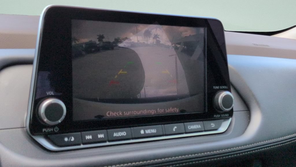 Certified 2023 Nissan Rogue S FWD image 16