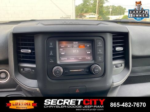 Used 2024 RAM 3500 Tradesman w/ Chrome Appearance Group AWD/4WD image 14