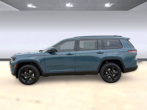 New 2026 Jeep Grand Cherokee L Limited AWD/4WD image 2