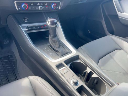 New 2025 Audi Q3 2.0T Premium image 19