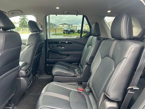 Used 2023 Honda Pilot EX-L image 12