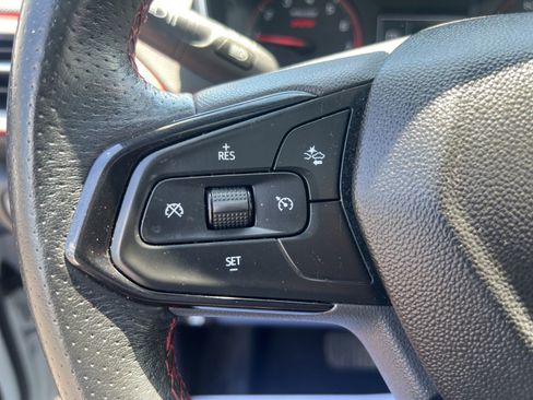 Used 2021 Chevrolet TrailBlazer RS w/ Sun and Liftgate Package FWD image 29