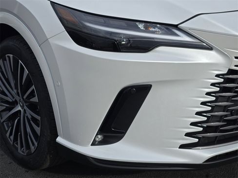 Used 2025 Lexus RX 350 Premium Plus w/ Convenience Package image 9