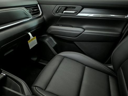 New 2026 GMC Terrain Elevation image 18