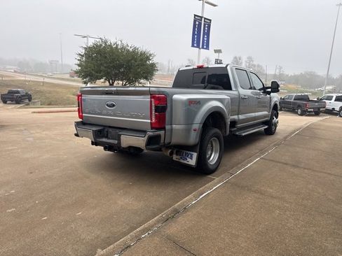 Used 2023 Ford F350 Lariat w/ FX4 Off-Road Package image 8