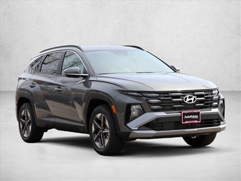 New 2026 Hyundai Tucson SEL image 3