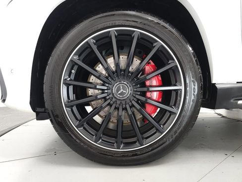 Used 2024 Mercedes-Benz GLS 63 AMG 4MATIC w/ AMG Night Package image 40