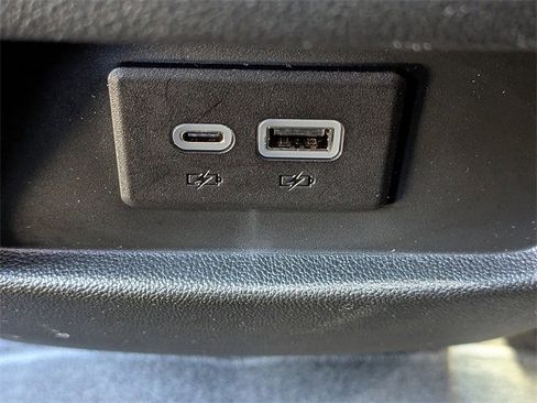 Certified 2025 Cadillac XT5 Premium Luxury image 15