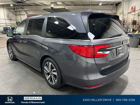 Used 2024 Honda Odyssey Touring image 6