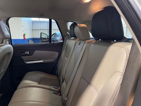 Used 2011 Ford Edge Limited w/ Vision Pkg AWD/4WD image 18