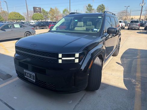 Used 2025 Hyundai Santa Fe Calligraphy image 1